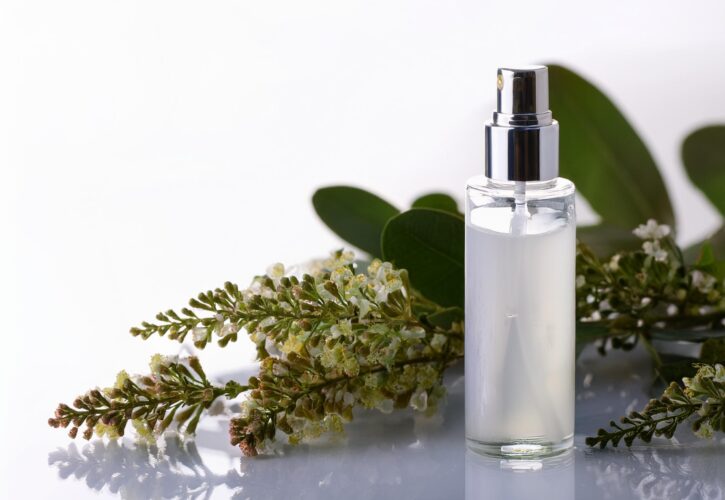 5 Natural DIY Facial Mists for Glowing Skin